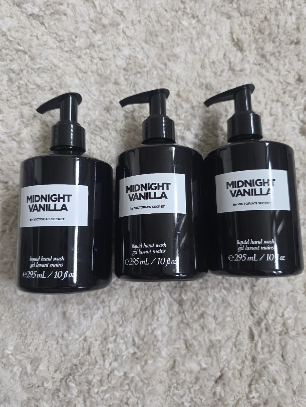 #197 VS Midnight Vanilla liquid hand wash